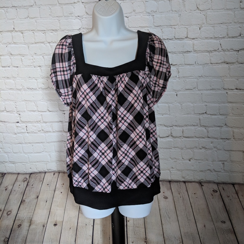 🌼Cato Top🌼3 for $15